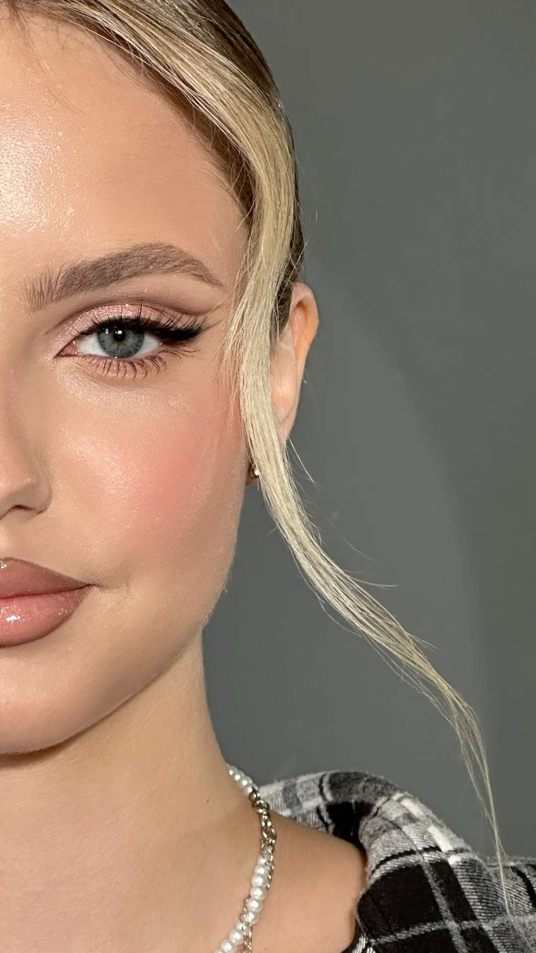 INST : ANILLINKA.MUA