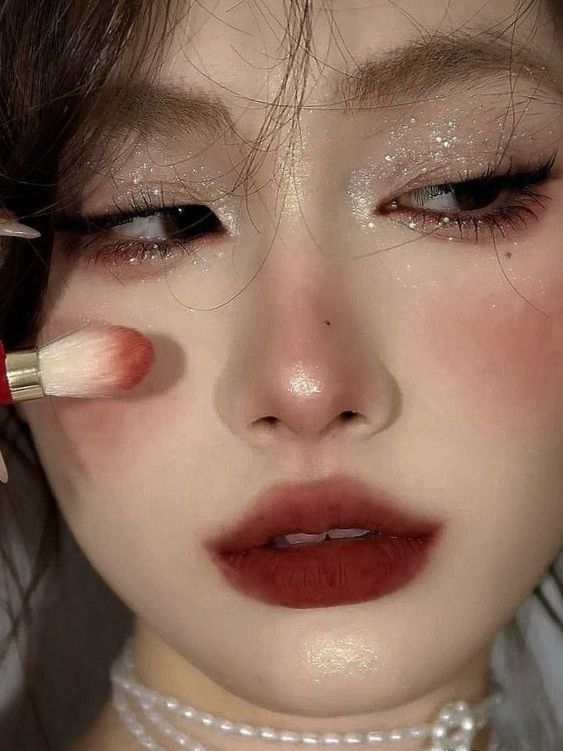 55+ Korean Christmas Makeup Looks for the Festive Season