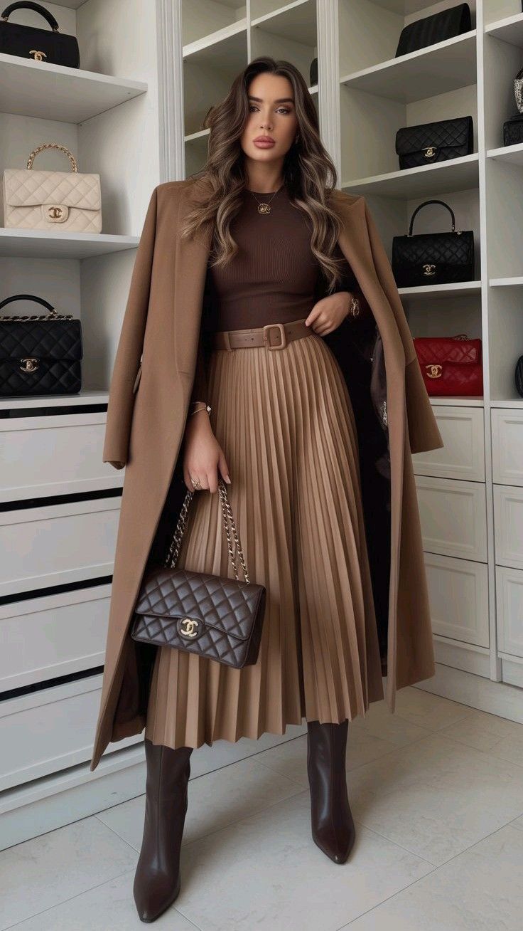 I love these chunky heeled boots! Perfect to pair with any fall outfit.