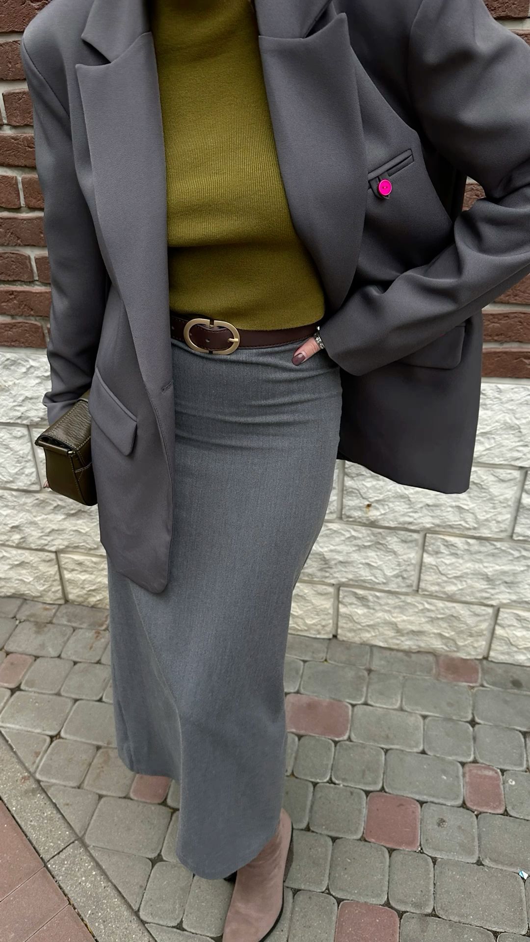 весь образ от @naveka_brand 💔