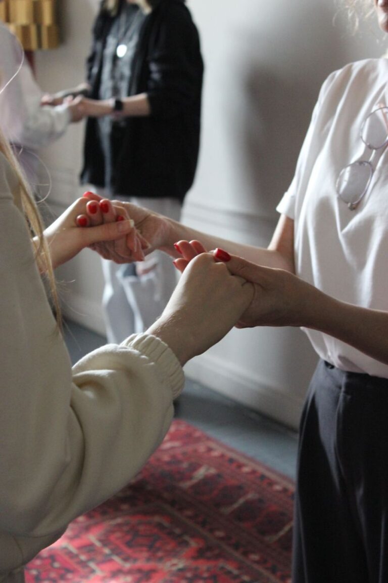 женское комьюнити