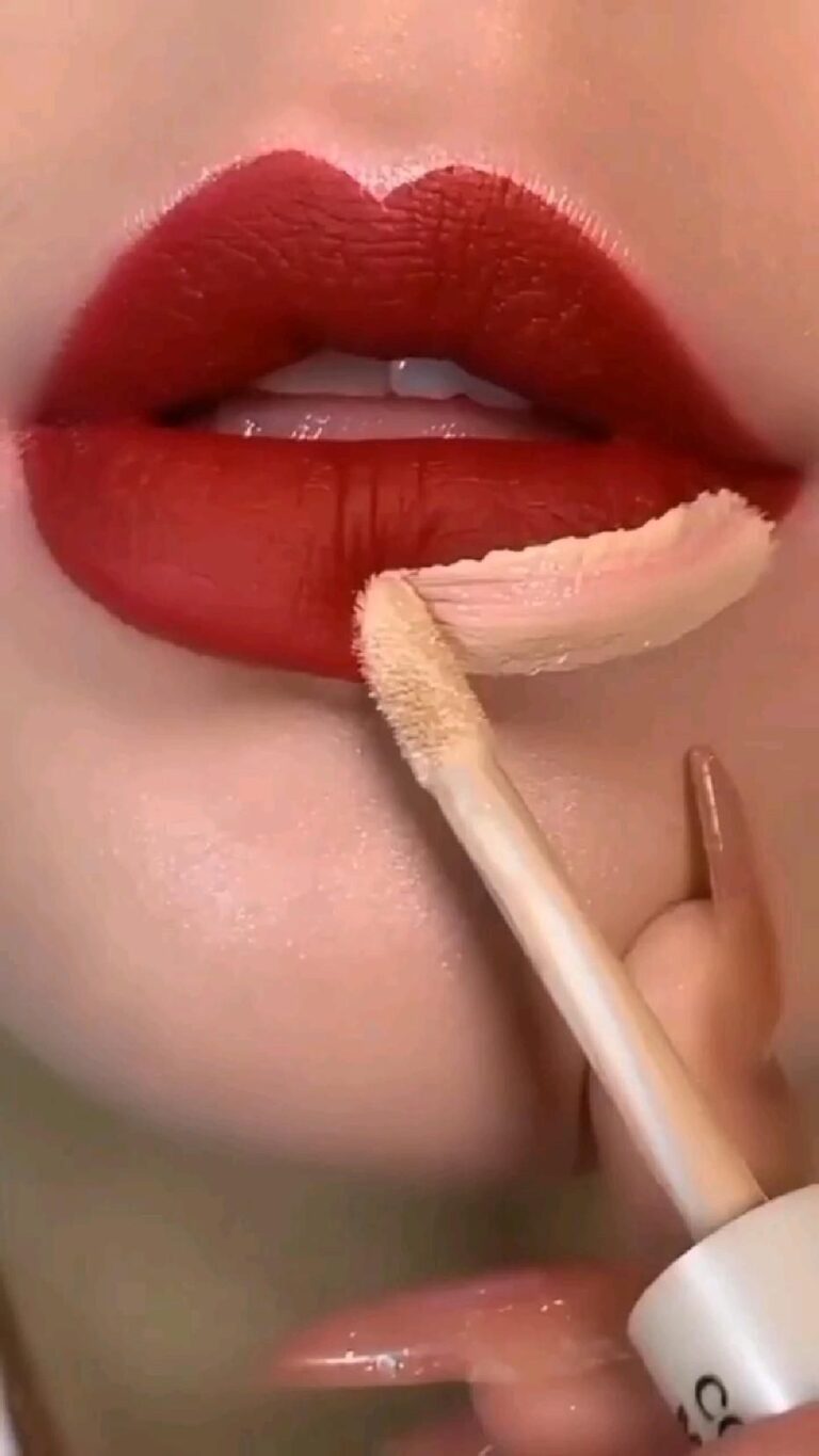 Lipstick Tutorial