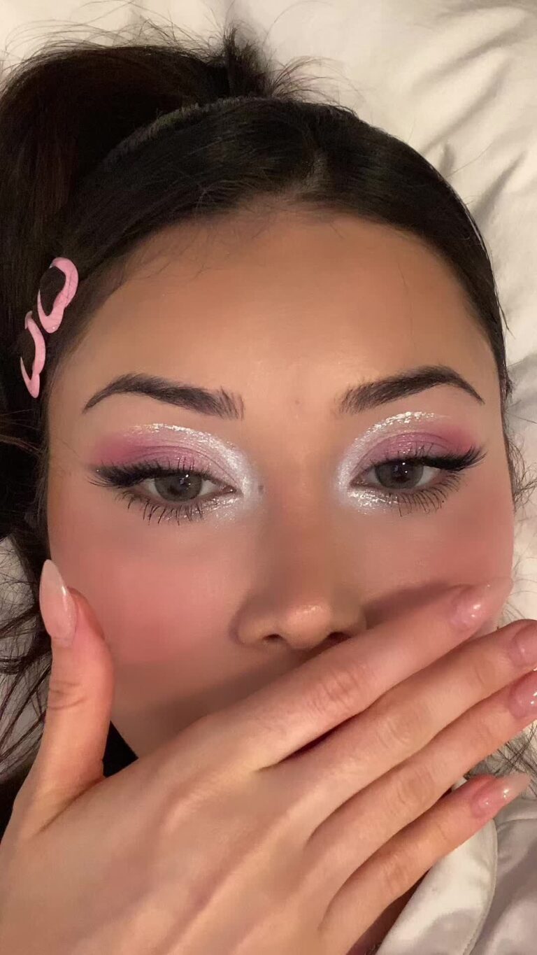 +17 Trendy Winter Eye Makeup in 2025