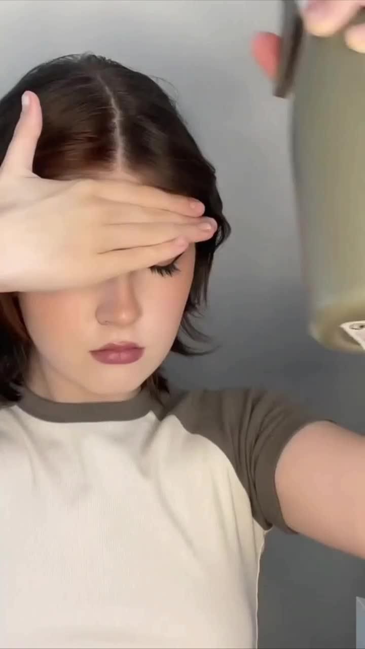 Прически на короткие волосы♥️