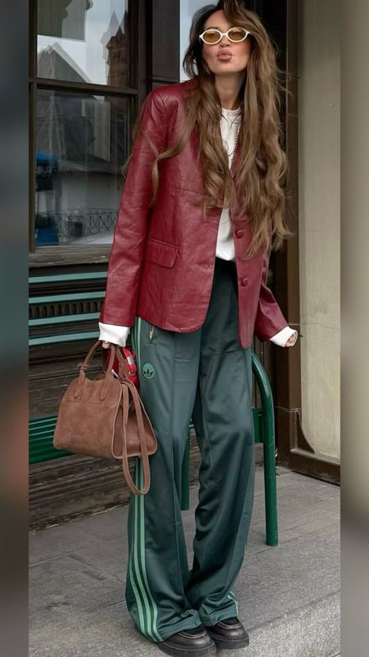 Женский тг-канал с образами ↓