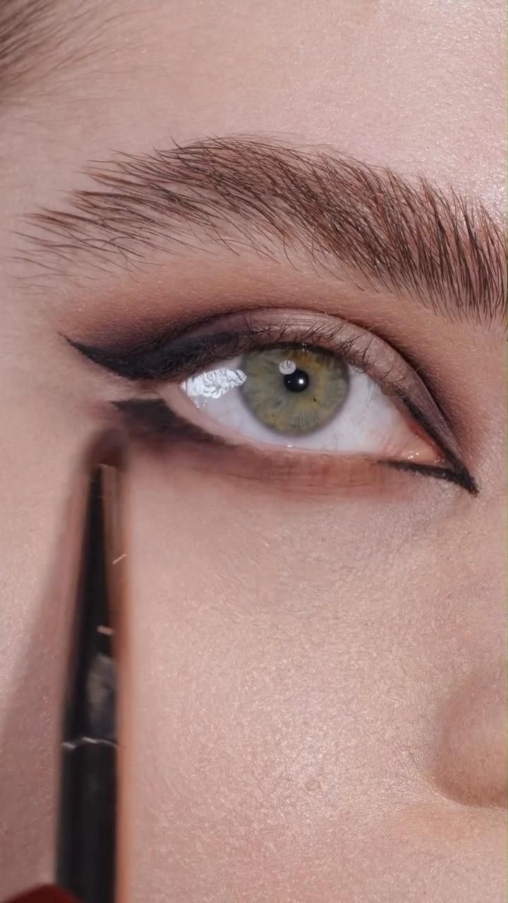 DOUBLE WING LINER By@natashadenona